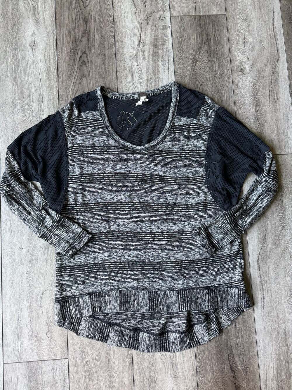 We The Free Free People Black Gray Marled Striped Long Sleeve Sweater Shirt (M)